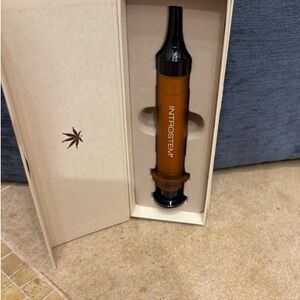 NWT Introstem Skincare Serum in Amber